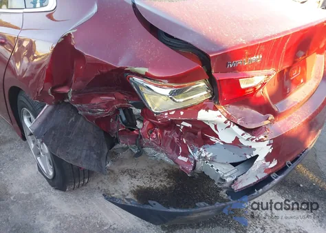 2017 Chevrolet Malibu 1Lt z USA, uszkodzony, nr VIN 1G1ZE5ST4HF260495